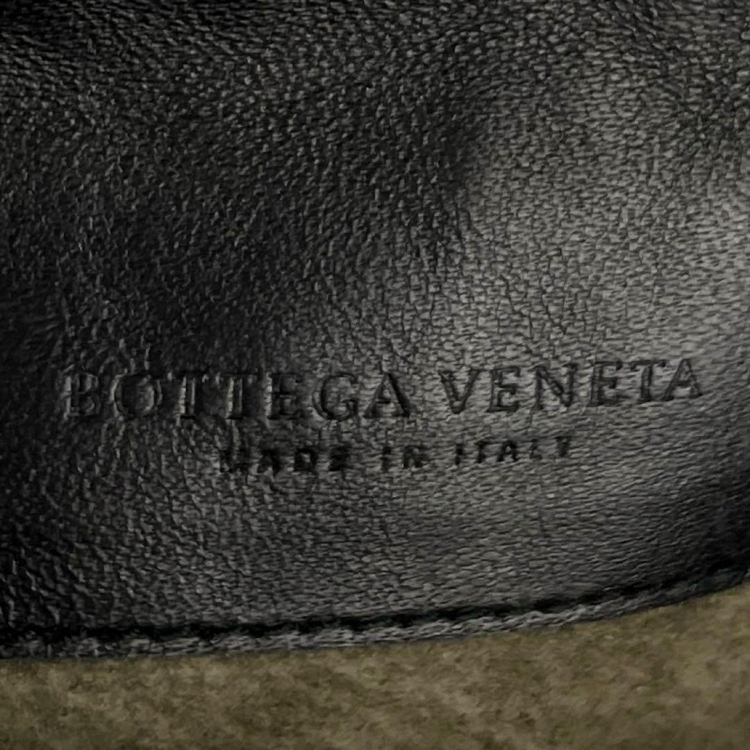 【美品】BOTTEGA VENETA ボッテガヴェネタ ショルダーバッグ イントレチャート 編み込み ターンロック 斜め掛け 黒 ブラック 男女兼用の画像8