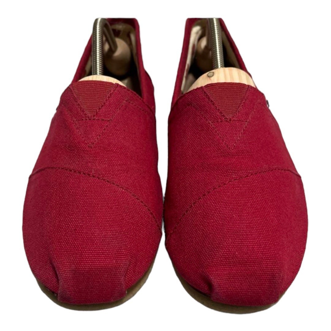 【美品】TOMS トムス　キャンバス　スリッポン　赤　レッド　メンズシューズ　28cm カジュアルシューズ　エスパドリーユ シューズ 