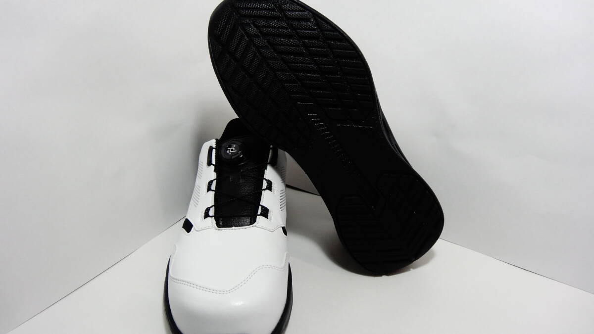 イグニオIGS1013TGF ダイヤル式安全靴 ホワイト ２８cm 特別価格 ４８００円（税込み）の画像2
