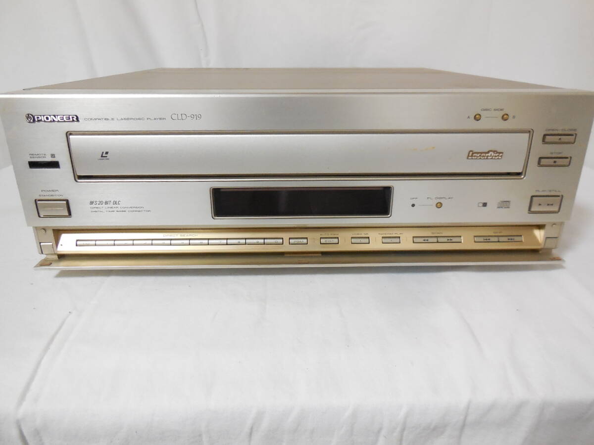 □ Pioneer パイオニア CLD-919 LDプレーヤー COMPATIBLE LASDRDISC PLAYER ☆の画像2