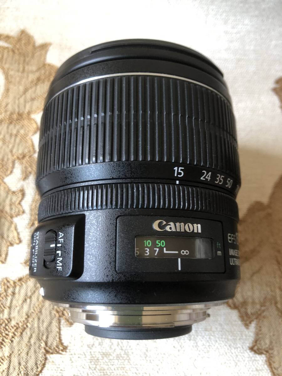 美品 Canon EF-S 15-85mm F3.5-5.6 IS USM ズームレンズ フード付き キヤノンの画像8