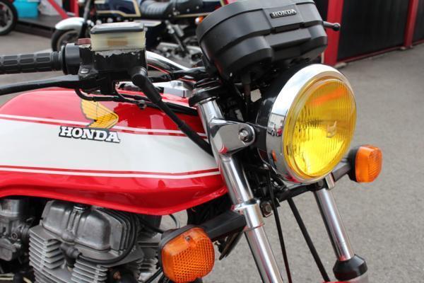 CB400N CB250N ホークⅢ マーシャルエンブレム付き へッドライト 黒ケース 当時旧車の黄色いレンズ CB400F GS400 Z250FT シビエ 凹み_画像3