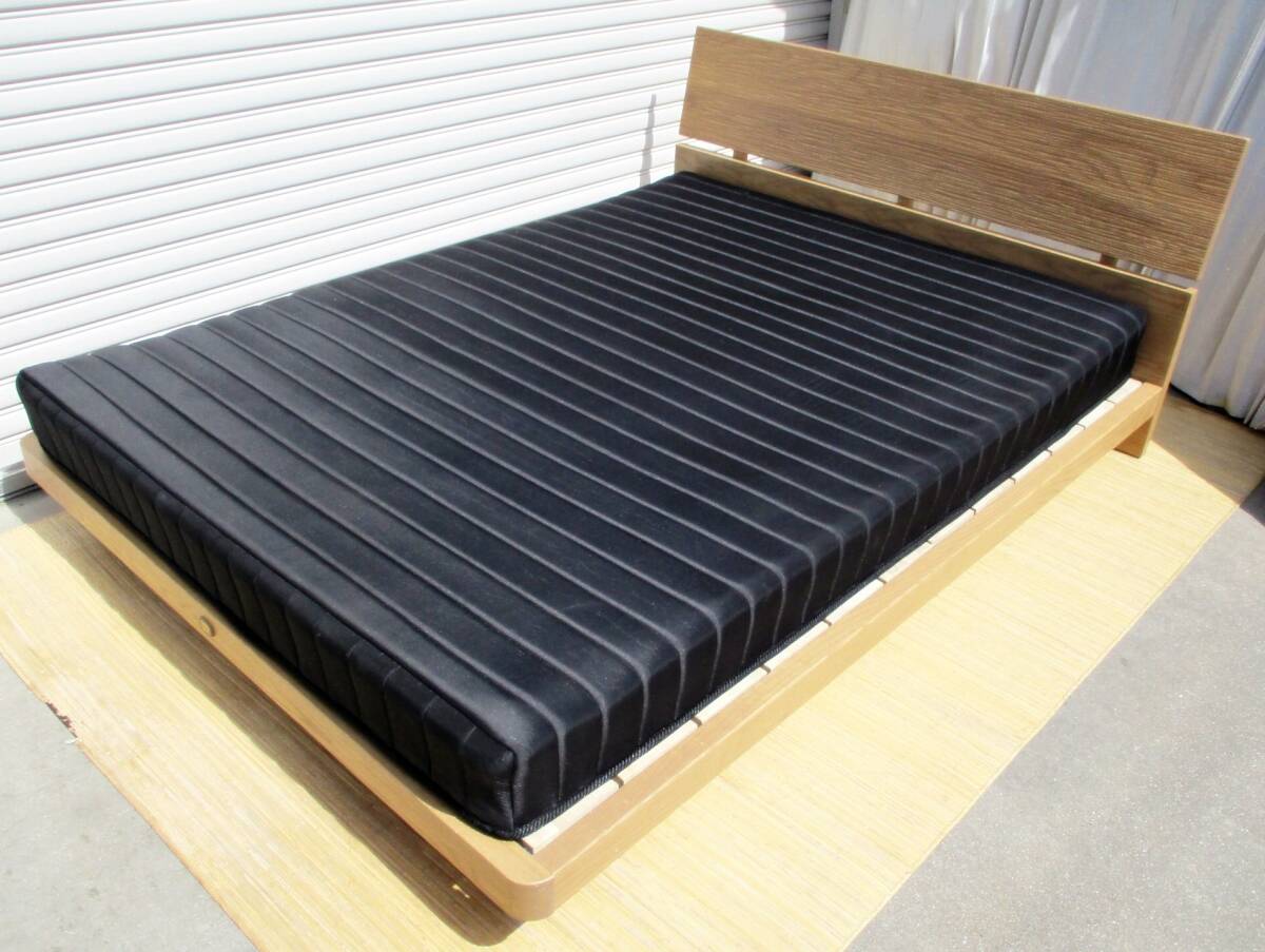 シモンズ　ダブルサイズ　ベッドフレーム　マットレス付き　木製フレーム　寝具　SIMMONS　引き取り歓迎　_画像1