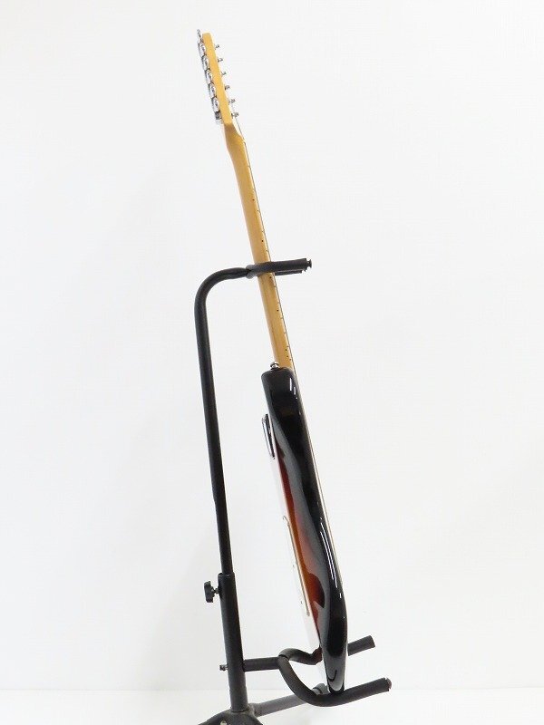 ♪♪Fender American Standard Stratocaster 2000年製 エレキギター ストラトキャスター フェンダー ケース付♪♪020872001m♪♪の画像4