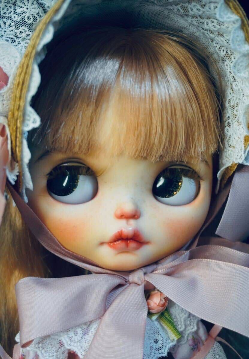 ＊LILO カスタム ブライス Blythe  コケットリュミエール デフォルトアウトフィット 化粧箱 郵送箱付き ネオブライスの画像5