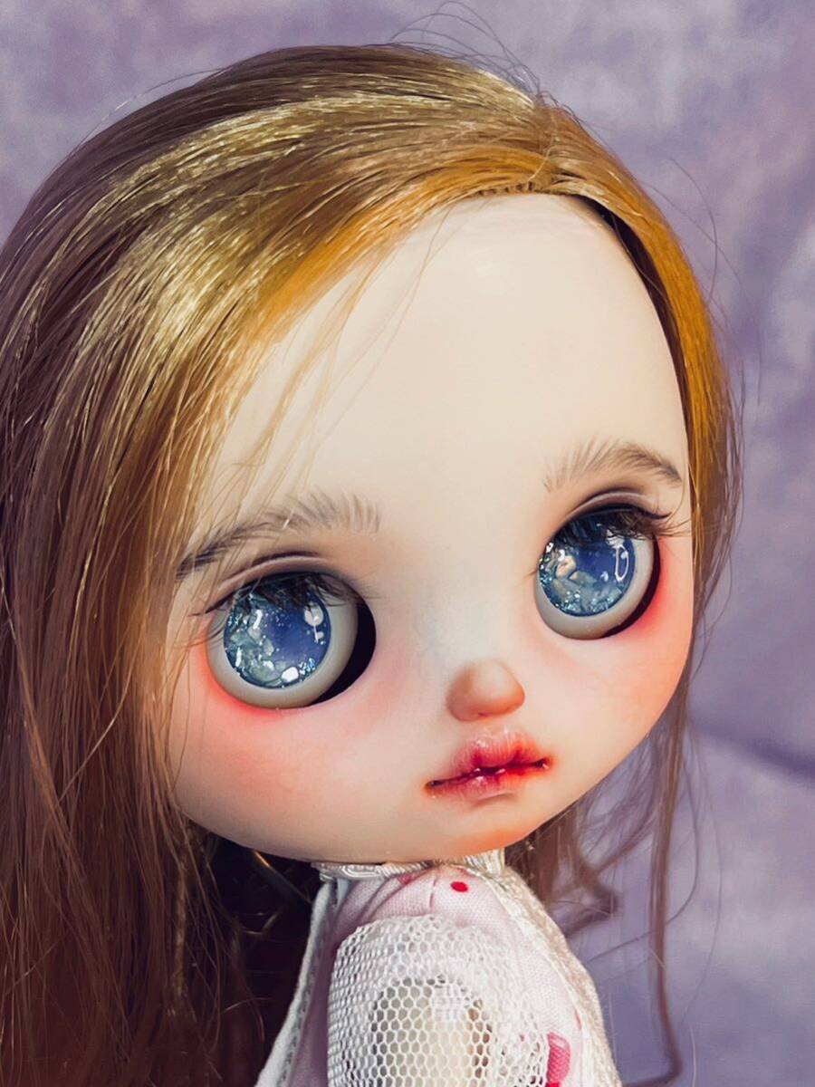 LILODOLL カスタムブライス blythe ミディブライス ネコグツズキン デフォルトアウトフィット 海外作家様アウトフィット付きの画像4