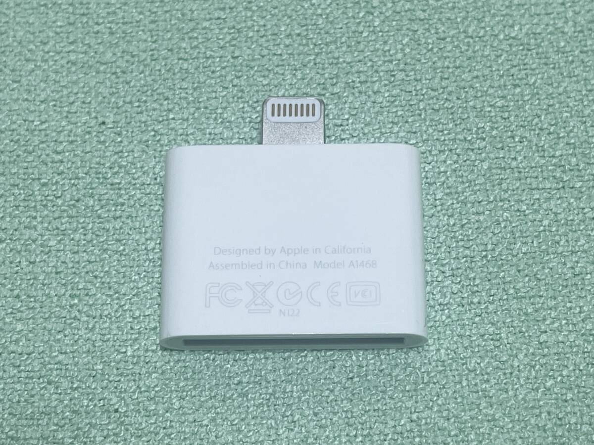 【匿名送料無料】美品即決 Apple純正 Lightning 30-pin アダプタ MD823ZM/A★A1468_画像3