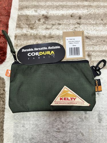 ☆2点まとめて！☆未使用品☆KELTY ケルティ スモールポーチ＆フェスポーチの画像2