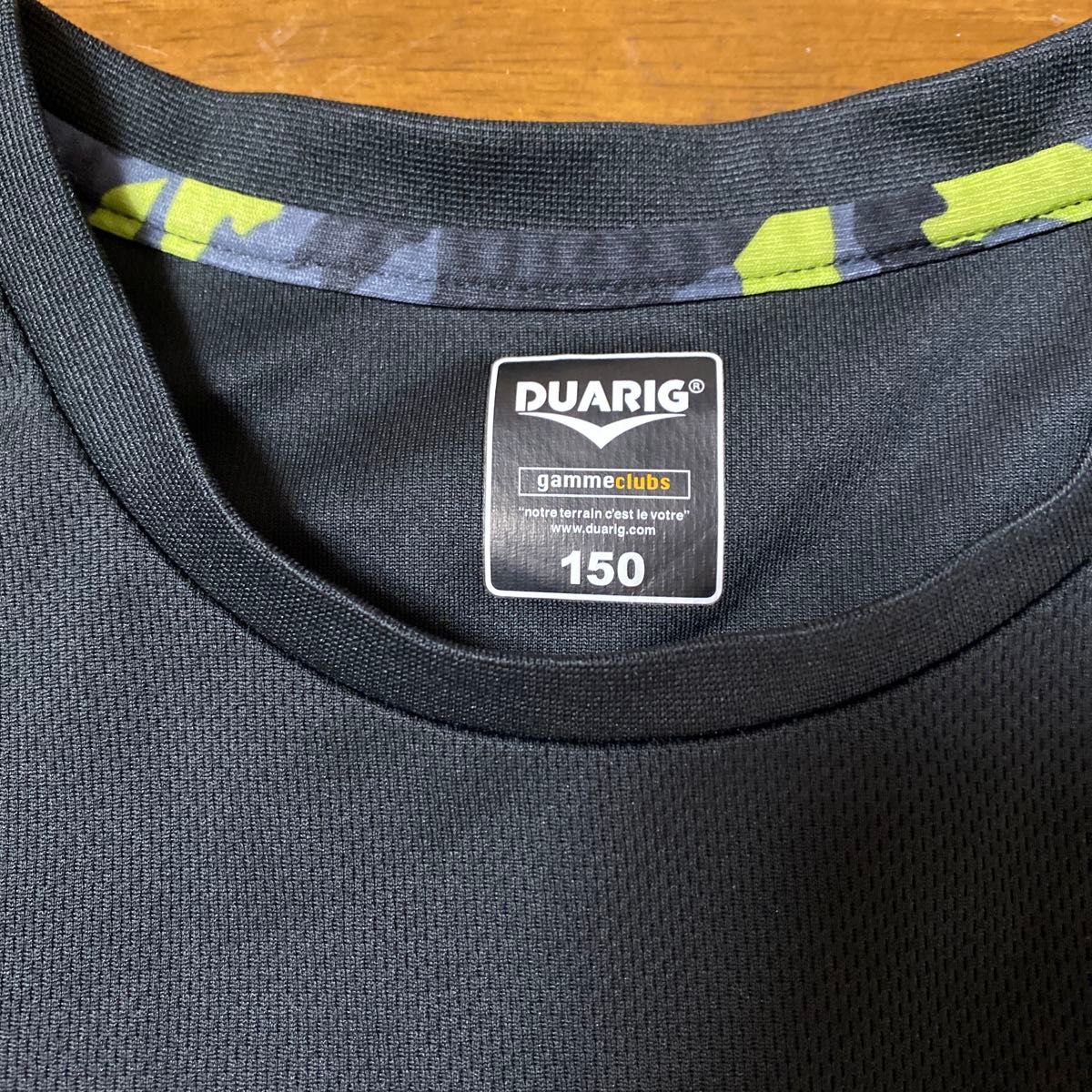 キッズ　DUARIG  デュアリグ　半袖Tシャツ　黒色　150サイズ　メッシュ素材