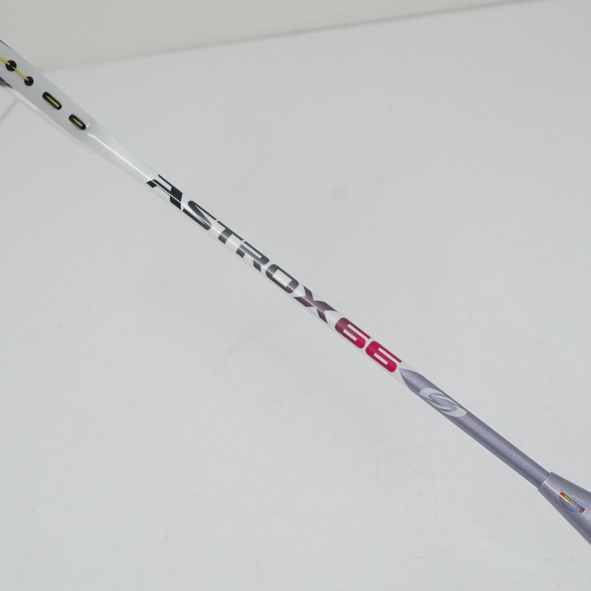 YONEX バドミントンラケット ASTROX 66 USED美品 ヨネックス アストロクス ミストパープル 4U5 AX66 女性向け X5257の画像3