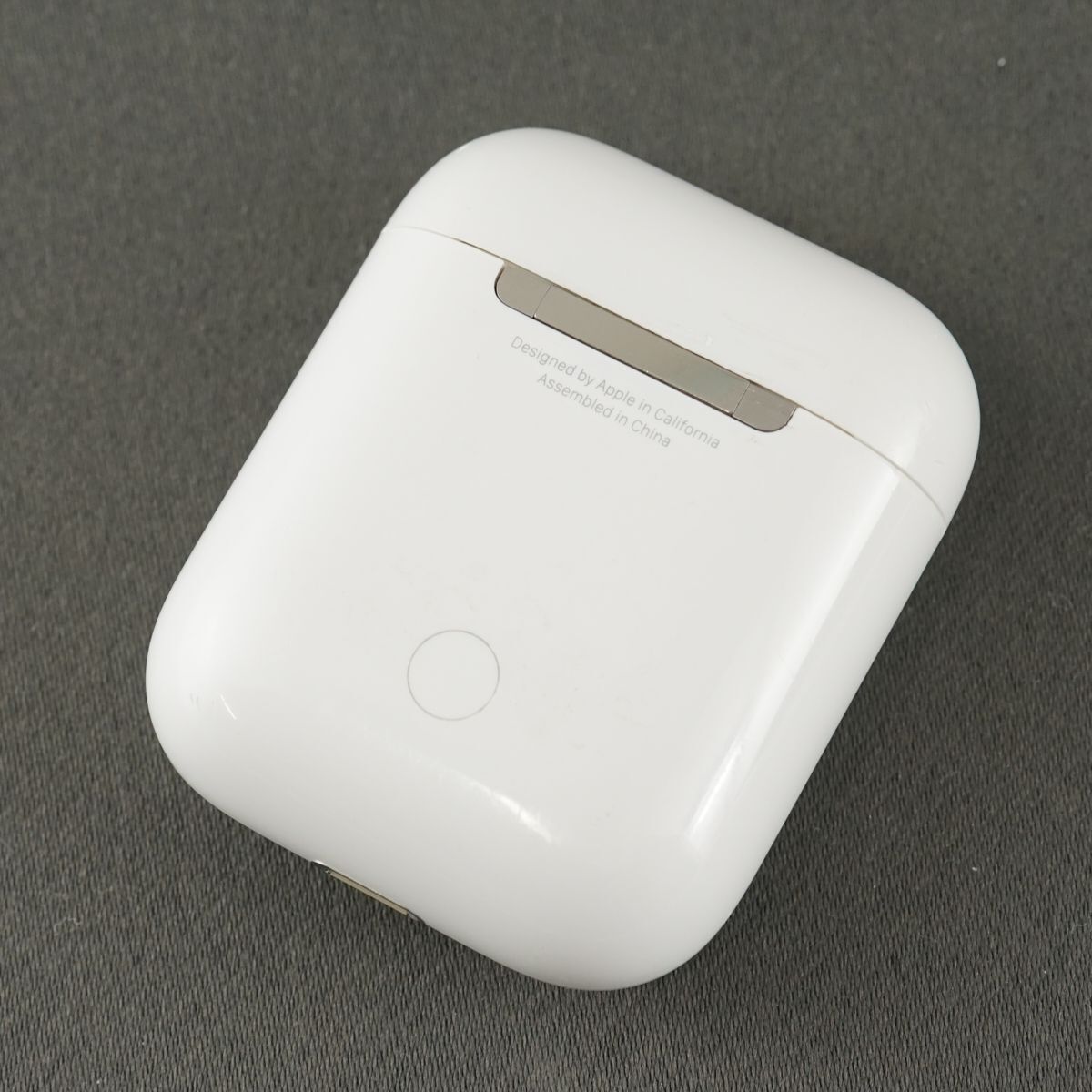 Apple AirPods with Charging Case エアーポッズ ワイヤレスイヤホン USED品 第二世代 Bluetooth MV7N2J/A 完動品 中古 T V9538_画像8