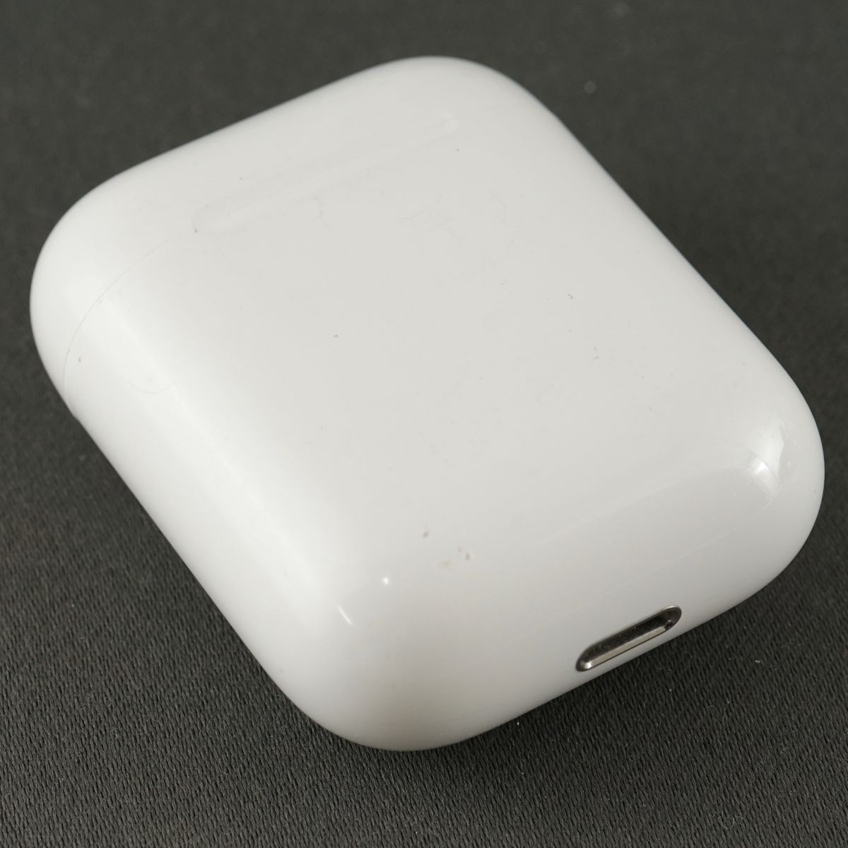 Apple AirPods with Charging Case エアーポッズ ワイヤレスイヤホン USED品 第二世代 Bluetooth MV7N2J/A 完動品 中古 T V9538_画像9