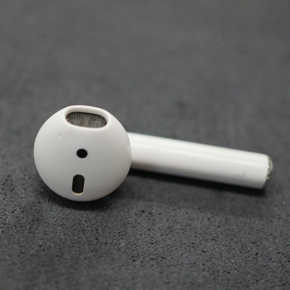 Apple AirPods エアーポッズ USED品 左イヤホンのみ L 片耳 A2031 第二世代 正規品 MV7N2J/A 完動品 中古 T V9169_画像7