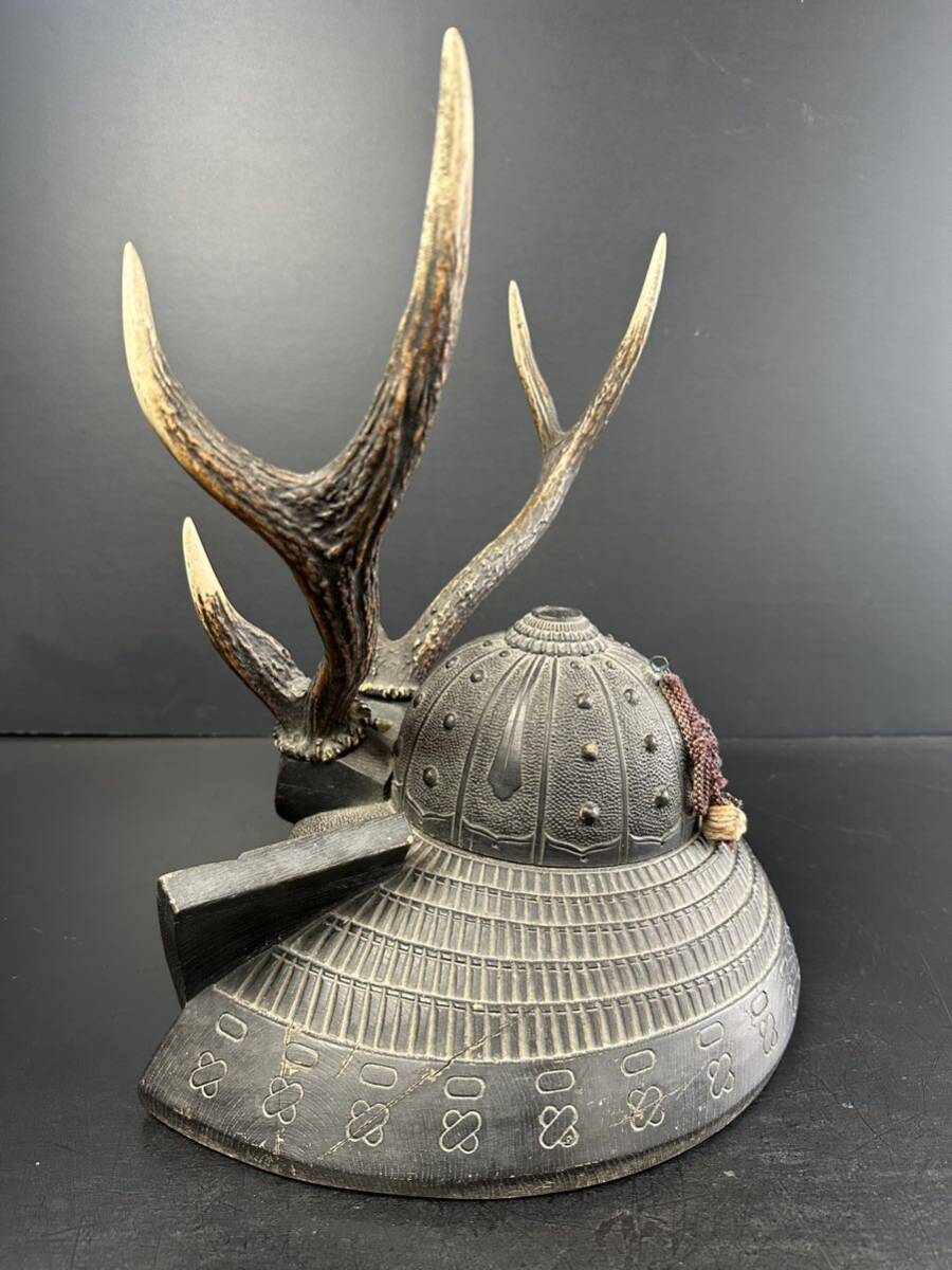 [A048] tree carving helmet type sword .. Japanese sword armor deer angle interior ornament sword helmet armour 