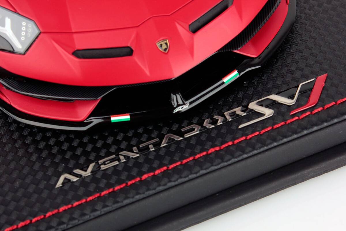★世界で１台！安値即決！MR 1/18 Lamborghini Aventador SVJ イオタ Rooso MIRMIR with Italian Livery 付属品完備 未展示美品 送料無料の画像10