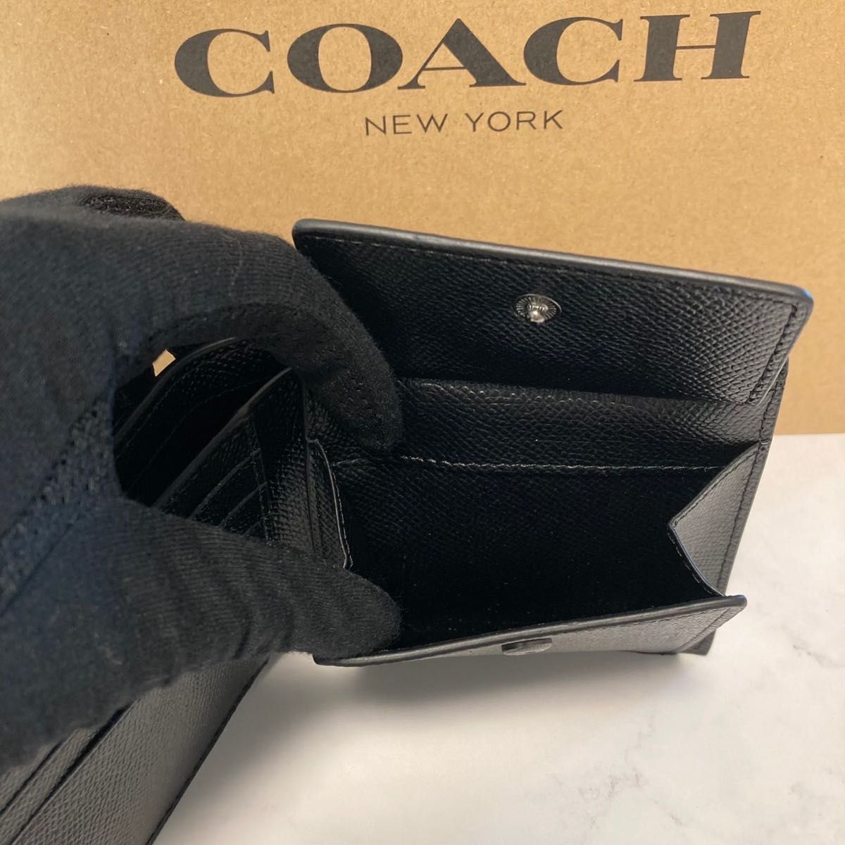新品　COACH 長財布　コーチ　二つ折り財布　レディース メンズ シンプル ブラック Cロゴ