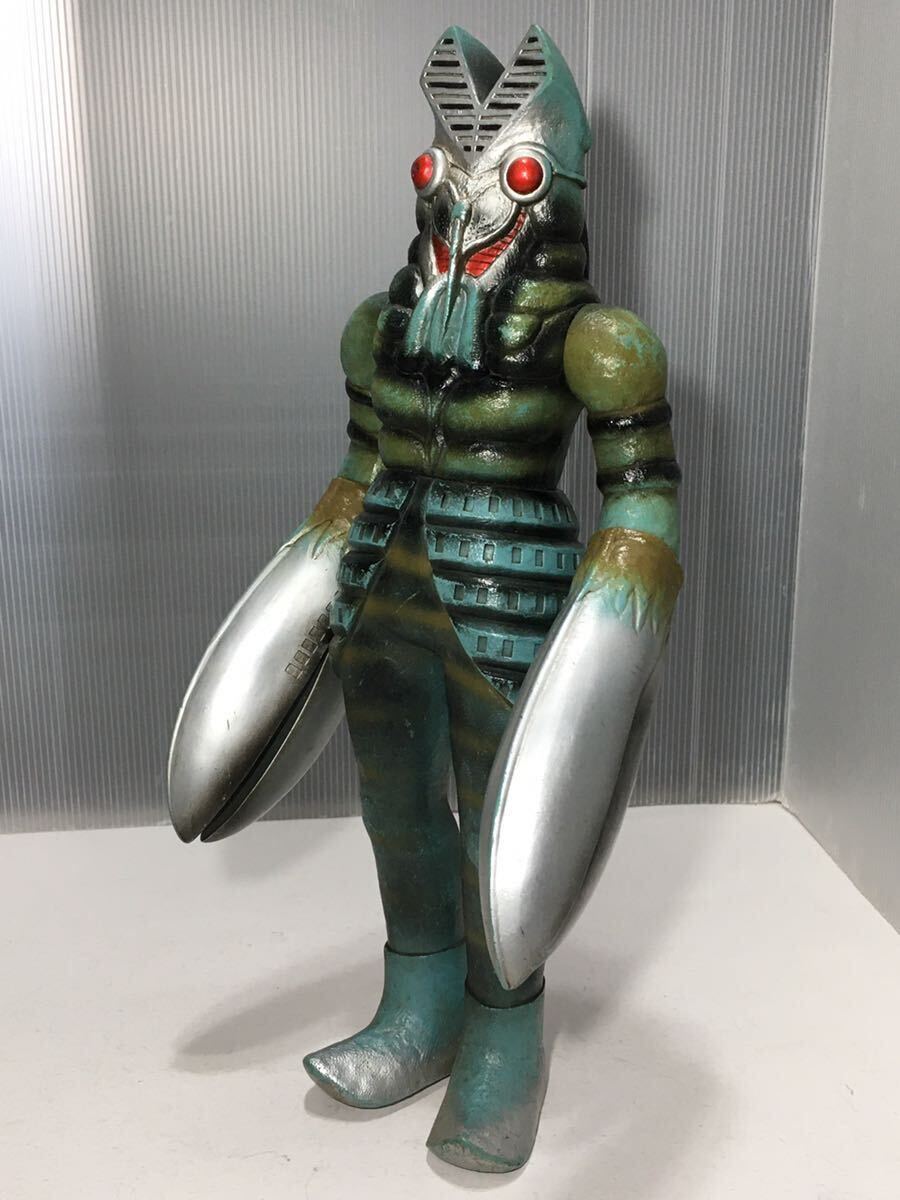 古い ソフビ 約37cm (検索 バルタンセイジン バルタン星人 ウルトラマン 怪獣 大型 ビッグサイズ フィギュア BANDAI 円谷 1984年/当時物 の画像2