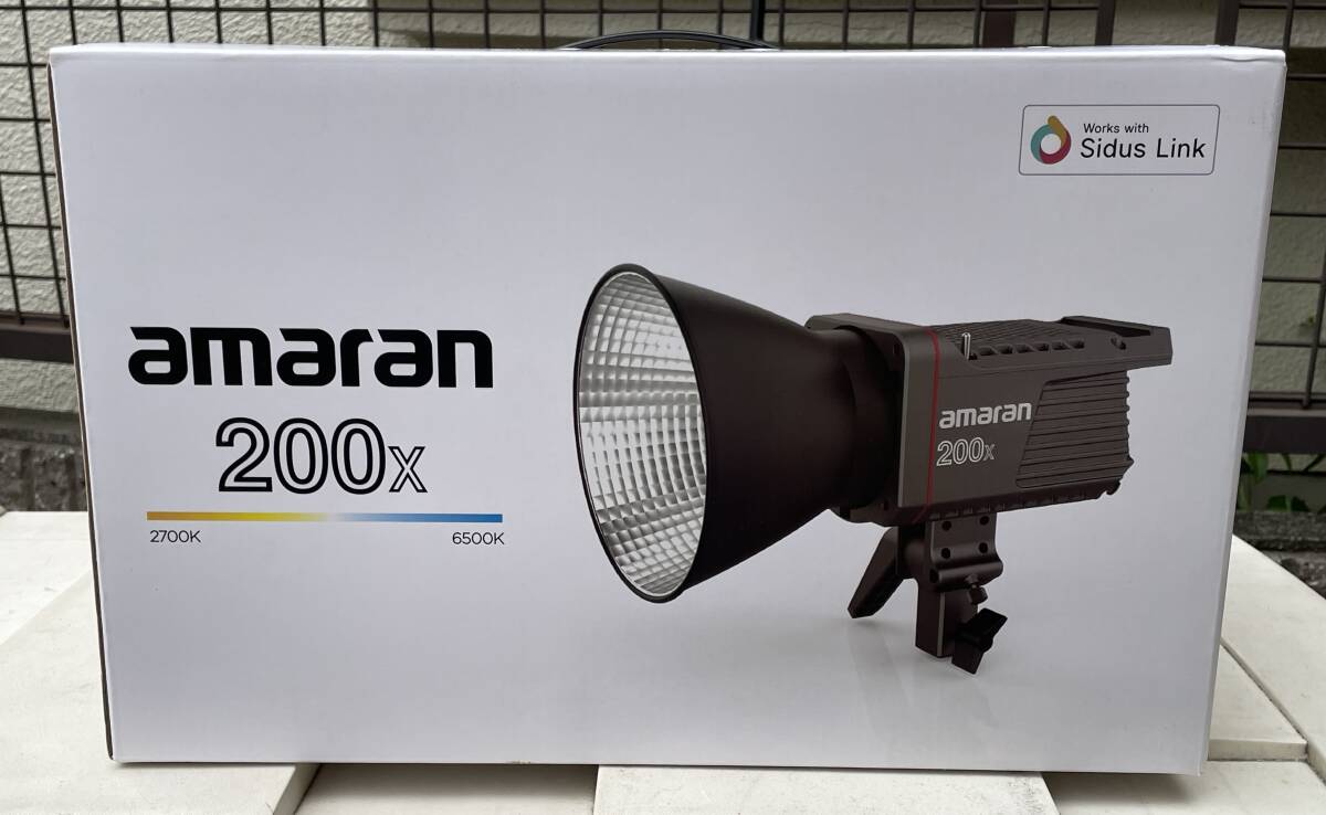 【超美品】Aputure Amaran 200X 業界に革命を起こした高出力200W 2700K-6500K バイカラー照明！軽い・コンパクト 信頼のアプチャー