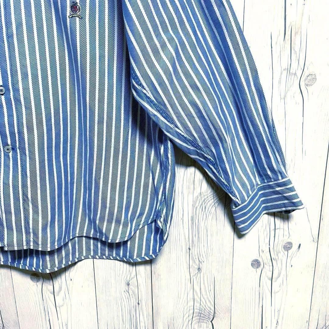 美品◆TOMMY トミーヒルフィガー 長袖ボタンシャツ ブルー青 Lサイズ ロゴ刺繍の画像4