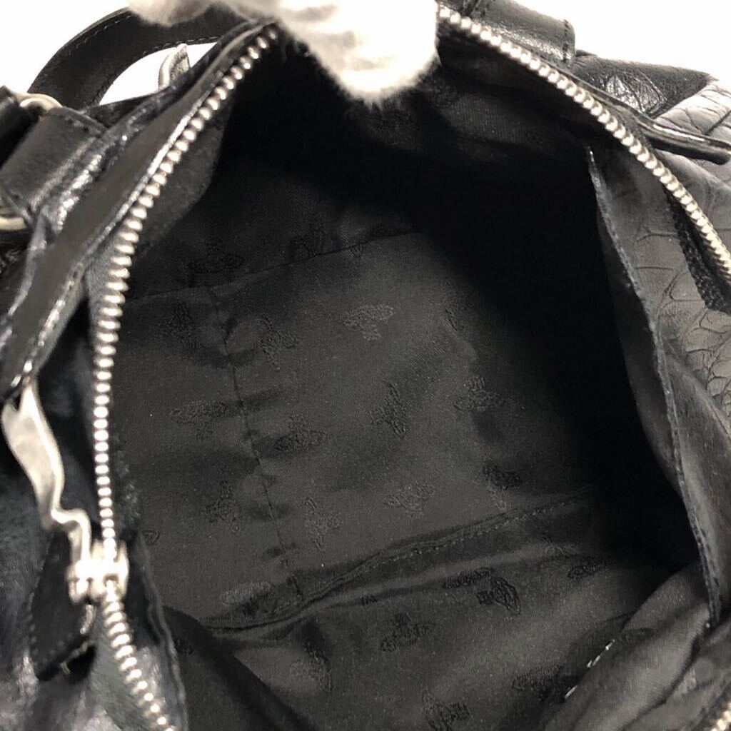 【ヴィヴィアンウエストウッド】本物 Vivienne Westwood ハンドバッグ 黒 オーブ金具 ショルダーバッグ 本革 レザー レディース 保存袋付きの画像9