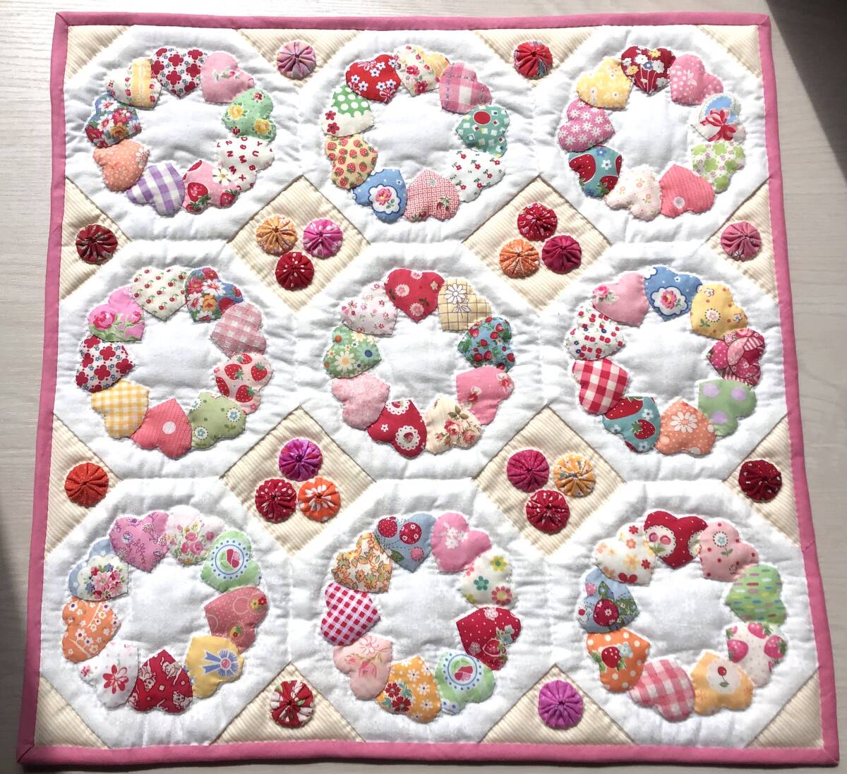  Heart. lease .yo-yo- quilt * patchwork quilt 