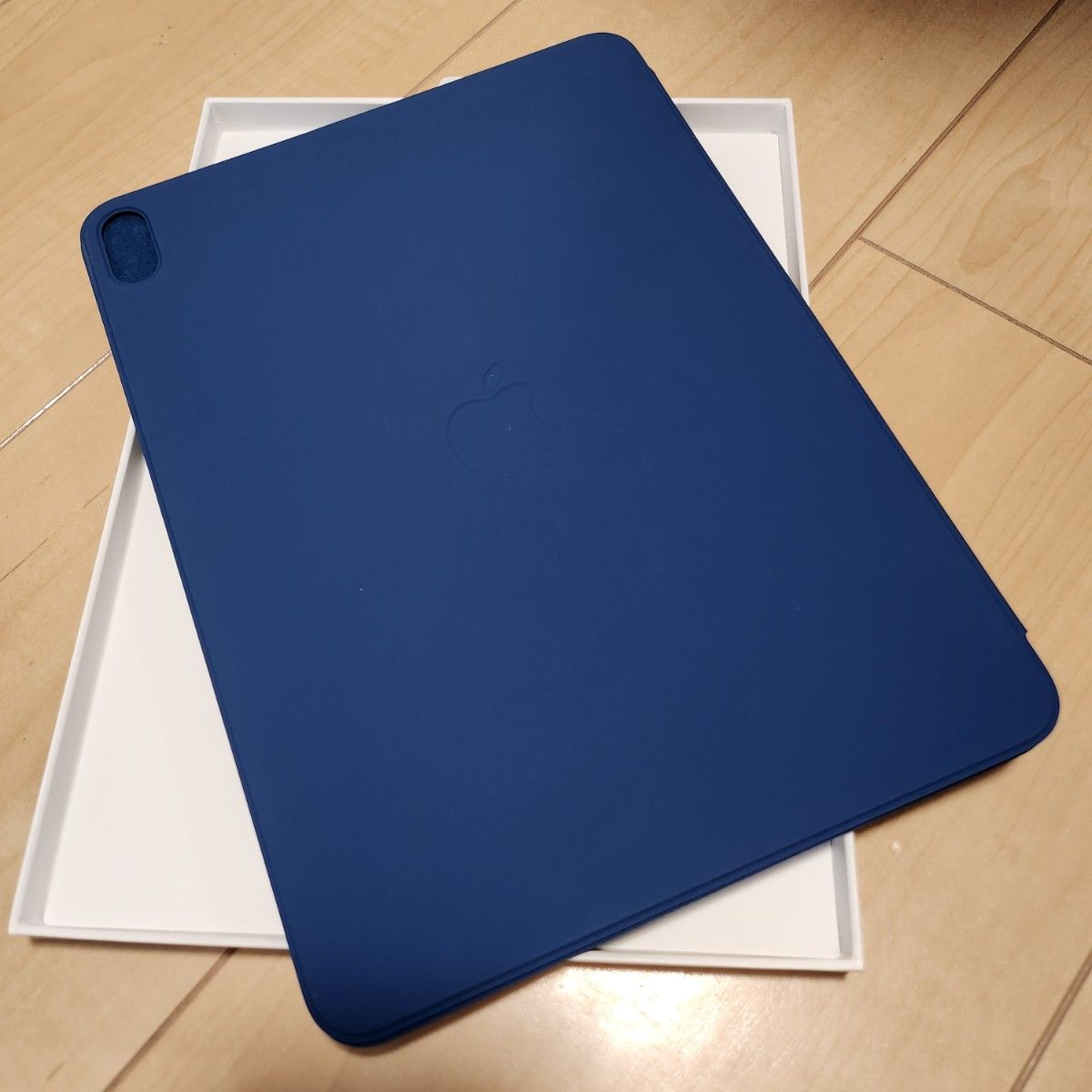 純正 iPad Air 第5世代用 Smart Folio MNA73FE/A 