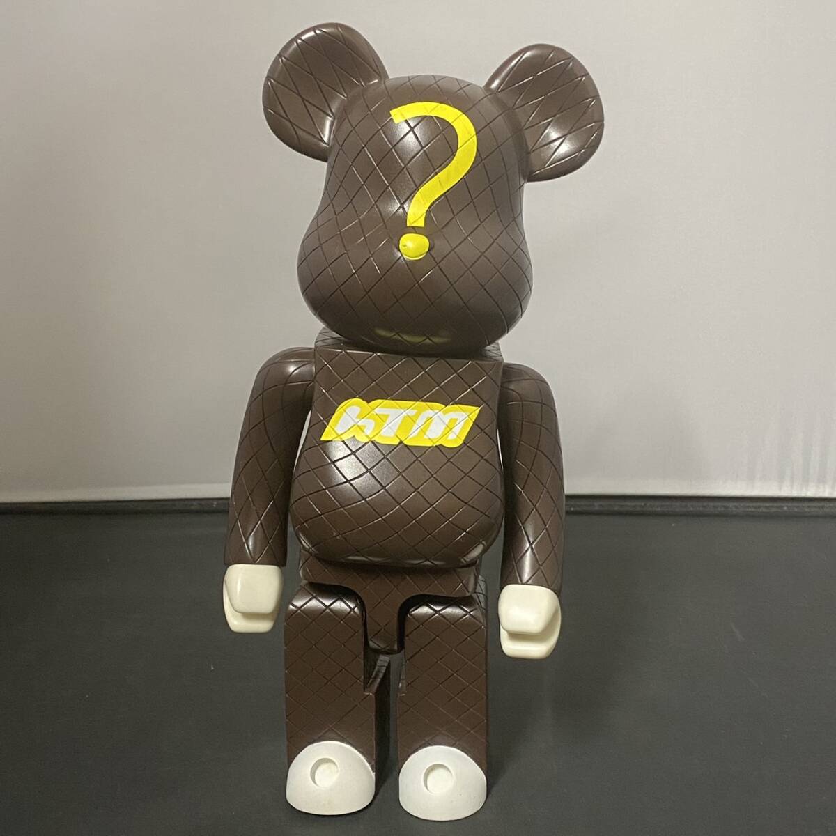 ●○希少 BE＠RBRICK ベアブリック HTM ナイキ 400% キューブリック KUBRICK タマラ メディコムトイ MEDICOM 難あり○●_画像6