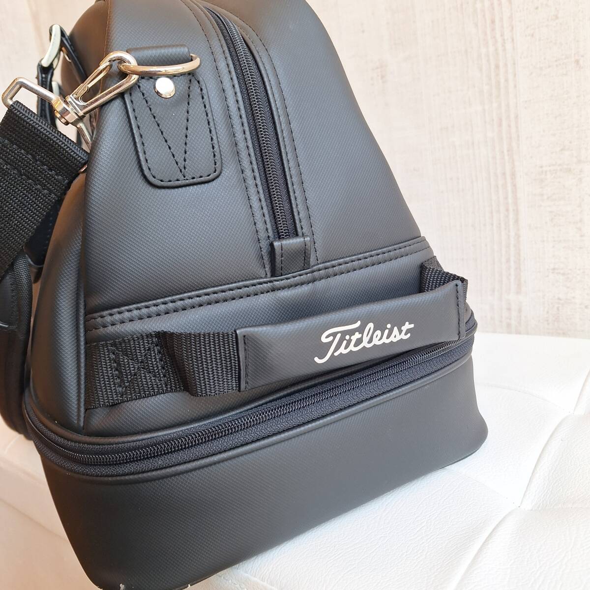 タイトリスト Titleist ボストンバッグ ゴルフバッグ ブラック 大容量 美品 ゴルフ ゴルフ用品 バッグ ショルダー付き AJBB67 【4464】_画像5