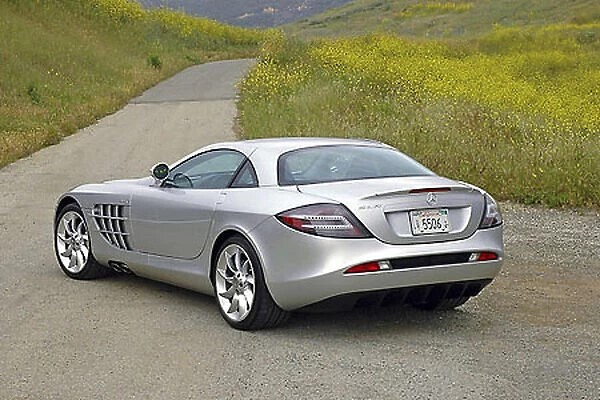 1/12 メルセデス マクラーレン シルバー 銀 Motormax Mercedes McLaren SLR silver 1:12 梱包サイズ140の画像3