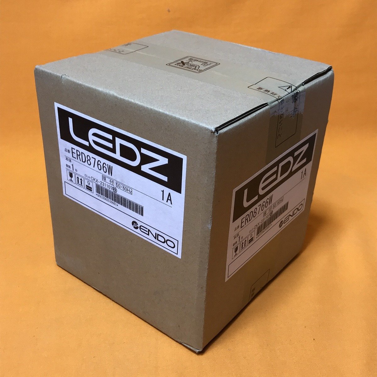 LEDユニバーサルダウンライト 遠藤照明 ERD8766W 1A φ100 白色 サテイゴー_画像2