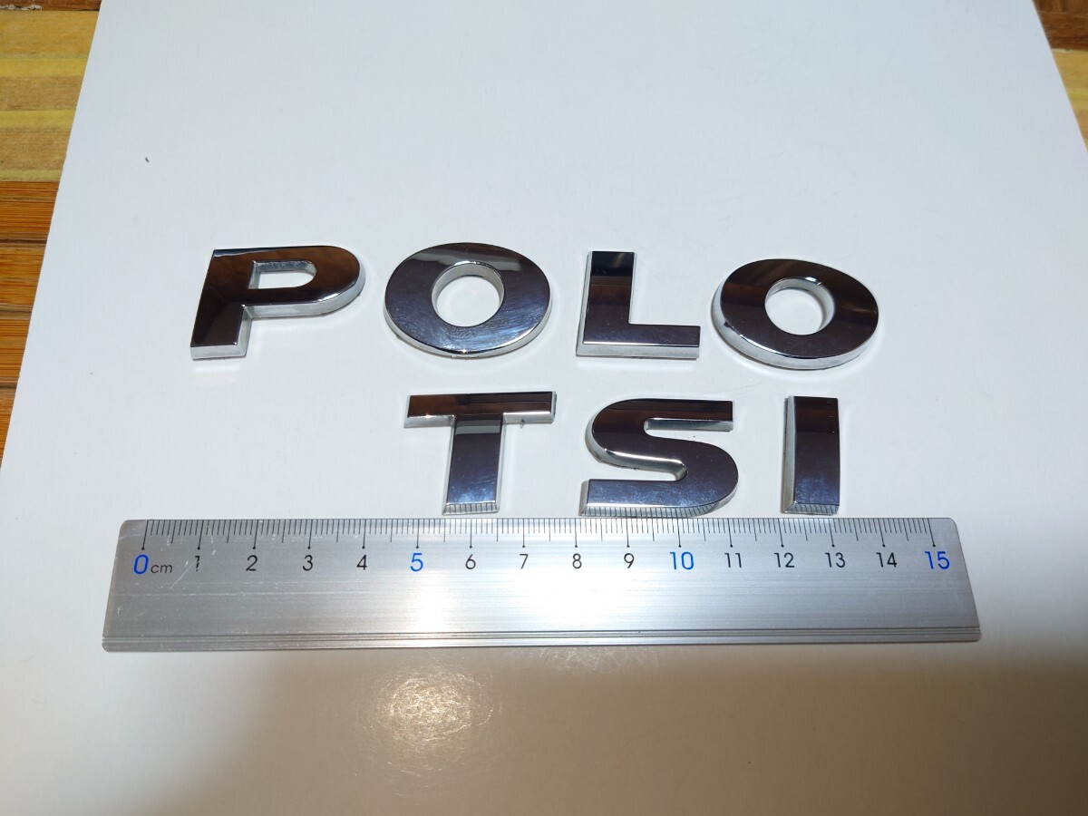 フォルクスワーゲン ポロ/POLO 純正エンブレム TSIの画像1