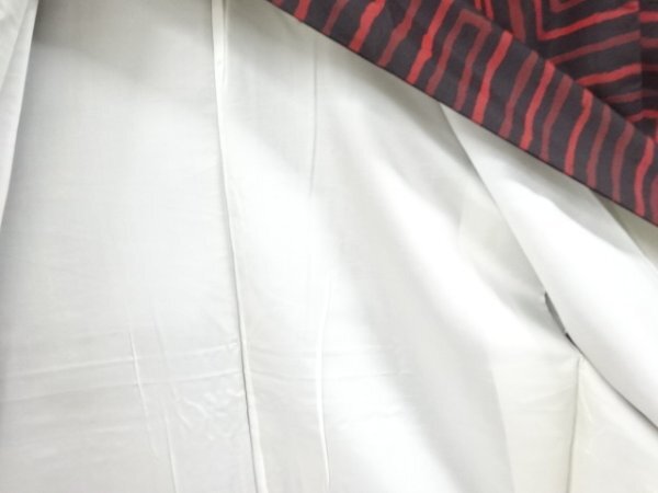 ys6957933; 幾何学模様織り出し手織り紬着物【リサイクル】【着】_画像7