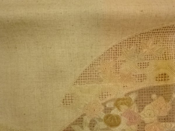 ys6932253; 手織り紬汕頭相良刺繍地紙に草花・舟模様袋帯【着】_画像3