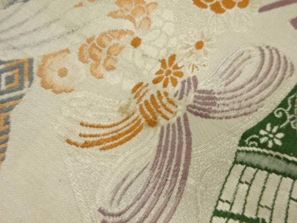 ys6961649; 鶴に牡丹・古楽器模様織り出し丸帯（材料）【アンティーク】【着】_画像10