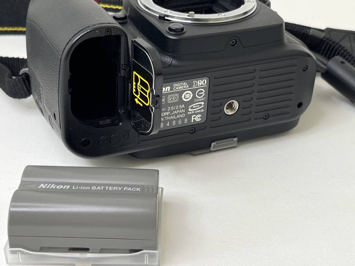 【M13】Nikon D90 ボディー DX AF-S NIKKOR 18-105mm 1:3.5-5.6G ED VR レンズ付き 動作品 中古の画像10