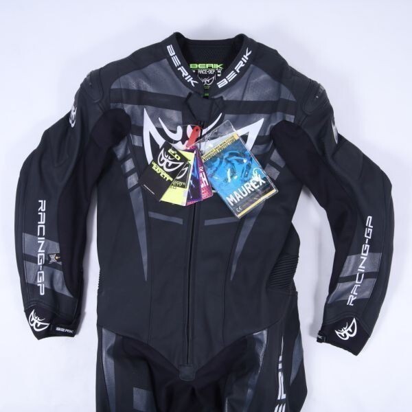  goods can be returned * Asian Fit model 52* newest standard MFJ official recognition unused LS1-171334-N-BK racing suit Berik regular goods * regular price 21 ten thousand jpy *J479