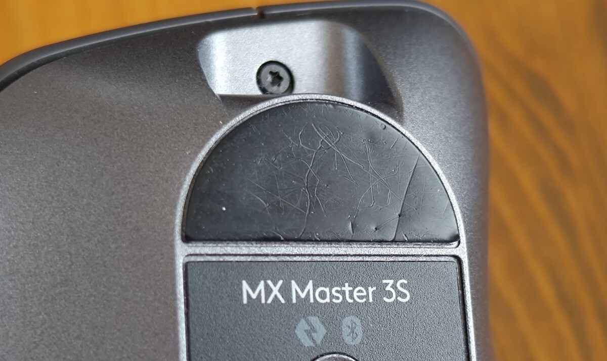 ロジクール MX MASTER 3S MX2300 ワイヤレス マウス 静音 （中古品） + ケース（中古品）のセットの画像4