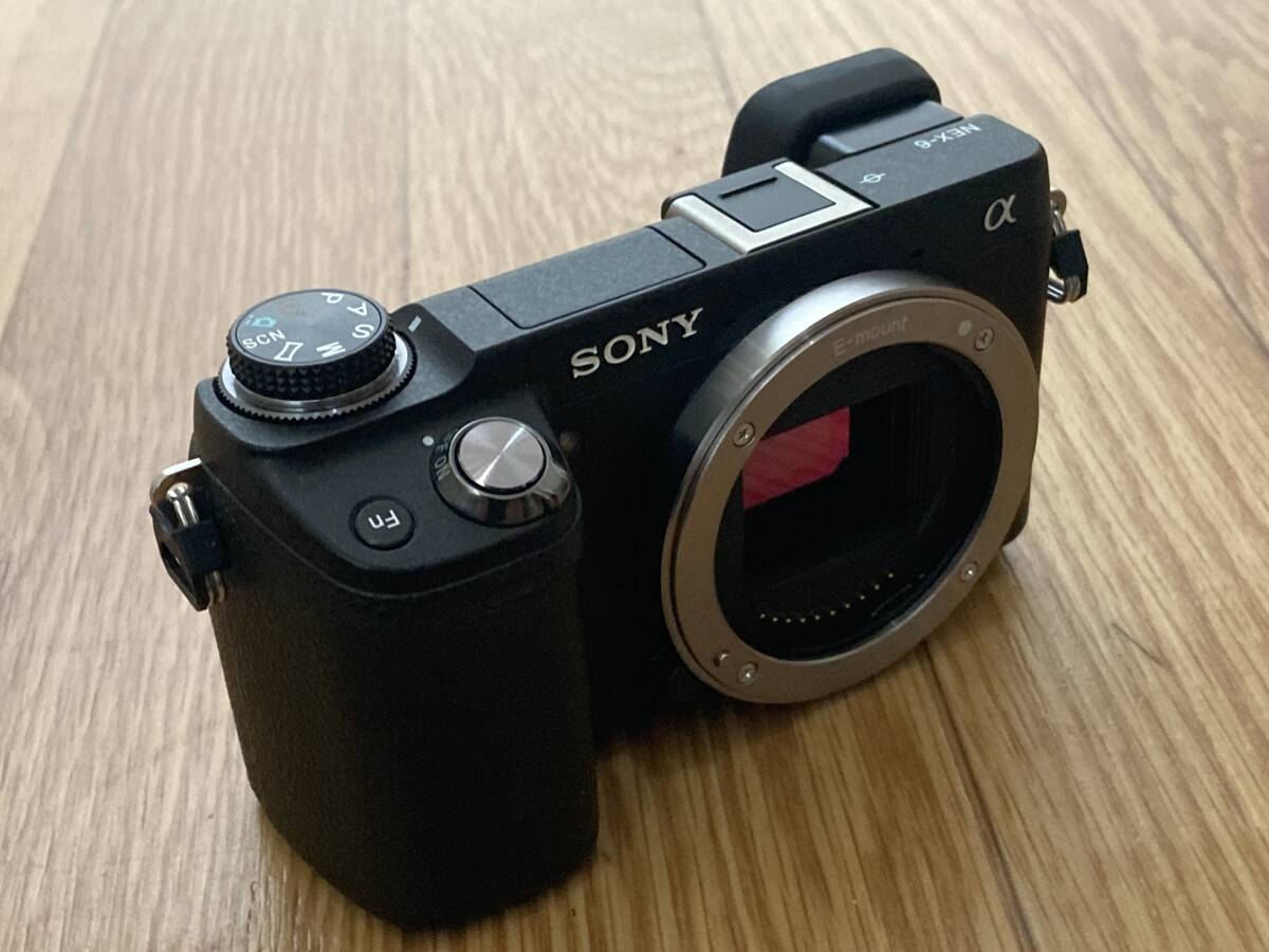 SONY ソニー α NEX-6 ミラーレス一眼カメラ ブラック 動作未チェックの画像2