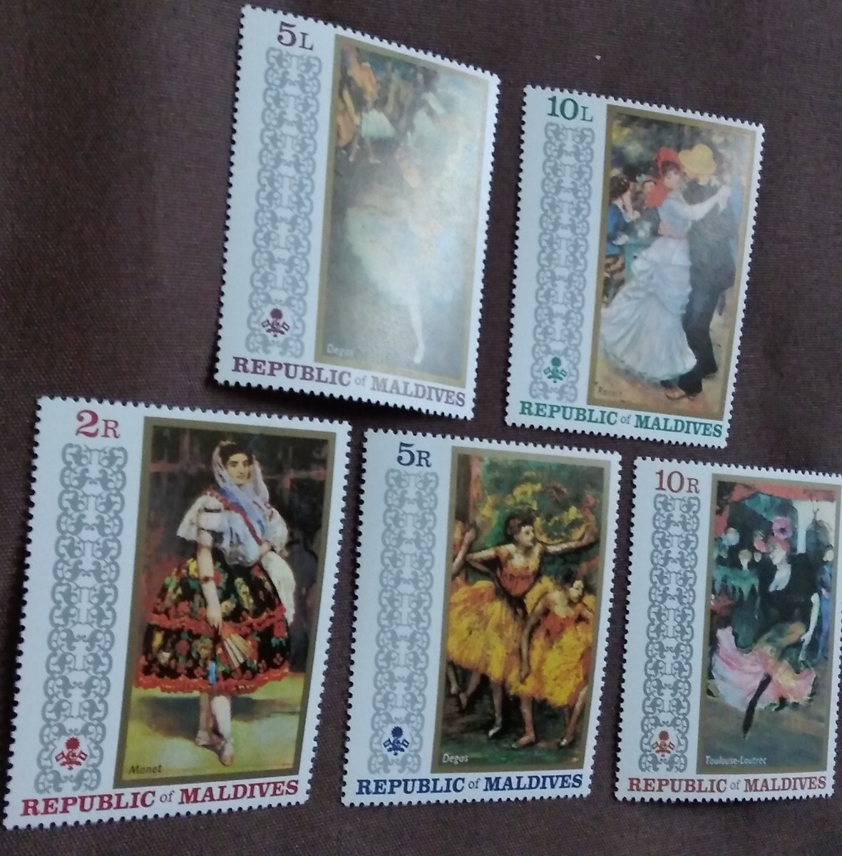 モルディブ 1972.3.13 英国王室訪問 5完 踊り子 加刷 絵画 イギリス領 未使用糊ありヒンジあとあり #379-380の画像8