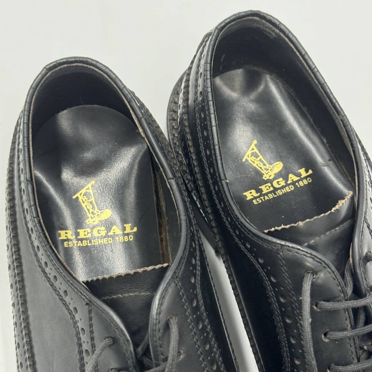 F ☆ 人気モデル!! '洗練されたデザイン' REGAL リーガル 本革 レザー ビジネスシューズ 革靴 ウィングチップ メダリオン 25.0cm EE 紳士靴の画像8