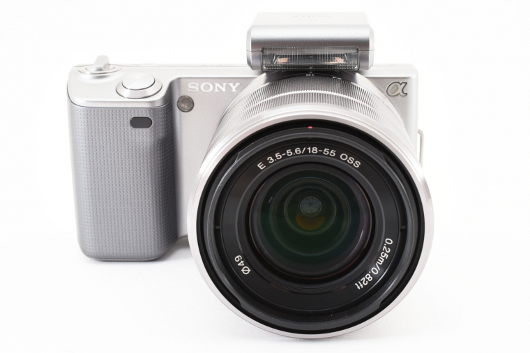 [ショット数3919] SONY α NEX-5 ミラーレス一眼 ボディ + 18-55mm F3.5-5.6 OSS SEL1855 / 付属品あり [美品] #2118127_画像2