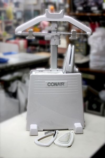 CONAIR コンエアー ガーメントスチーマー GS-88J スチームアイロン 中古 動作品 現状品 a5298_画像1