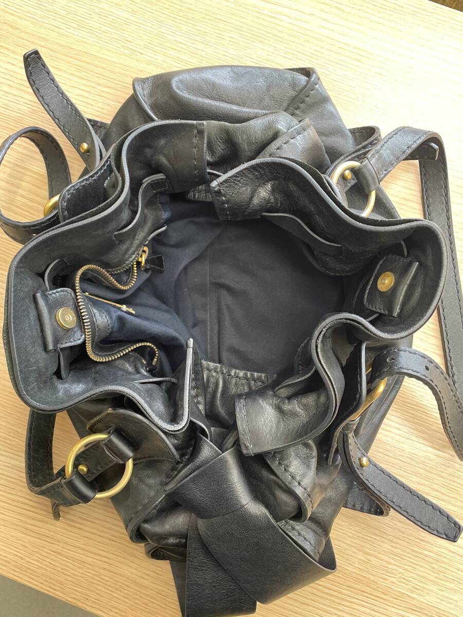 ☆300 miumiu サイドリボン トートバッグ 巾着 ブラック 型崩れ 金具汚れ 匂いありの画像7