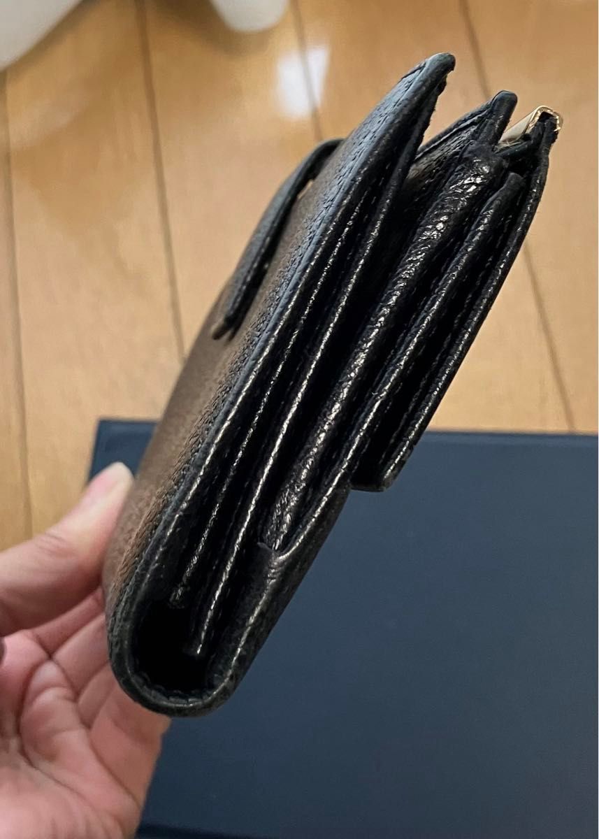 GUCCIグッチ 筆記体ゴールドロゴプレート長財布 レザー|Yahoo GUCCIグッチ 筆記体ゴールドロゴプレート長財布 レザー|Yahoo