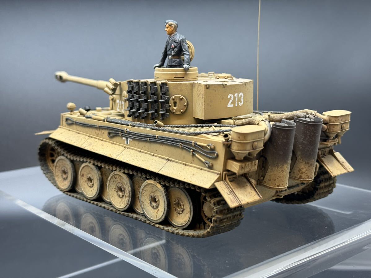 塗装済完成品 タミヤ 1/35 ドイツ重戦車 タイガーI 初期生産型の画像4