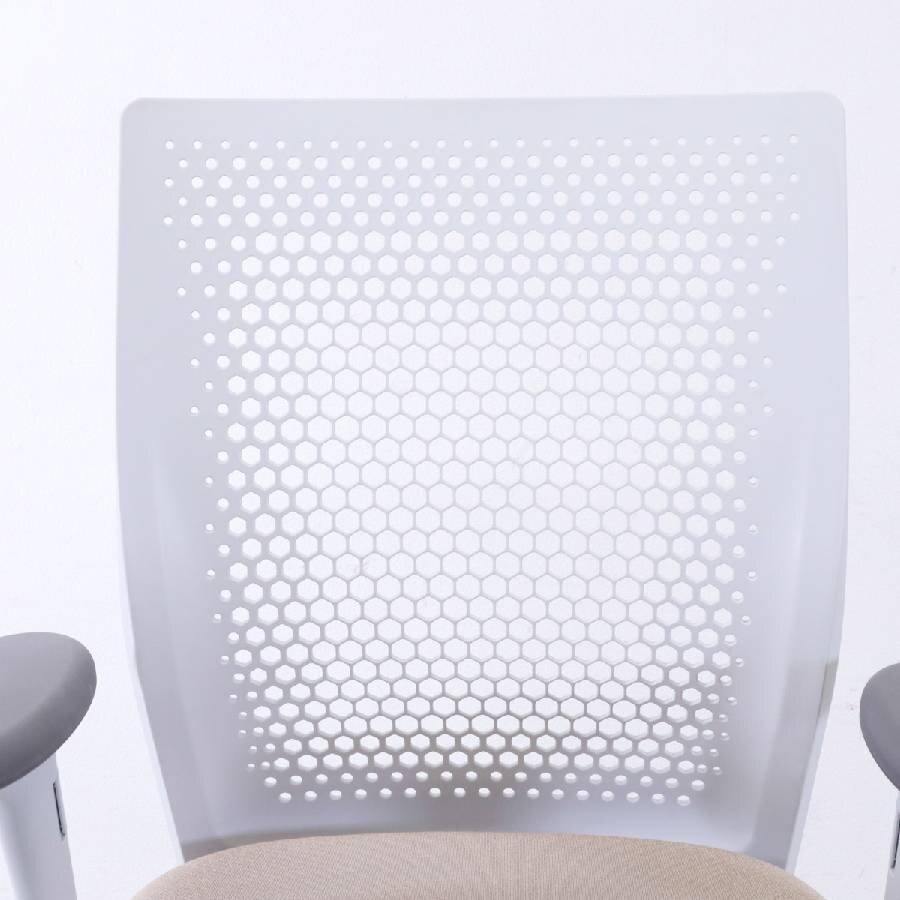 vitra. ヴィトラ【ID Air】ID Chair Concept IDチェア デスクチェア 肘付き 布張り ベージュ系 アントニオ・チッテリオ IDエア★803h05_画像3