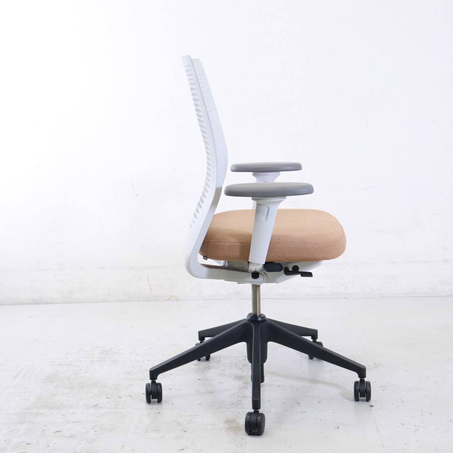 vitra. ヴィトラ 【ID Air】ID Chair Concept IDチェア デスクチェア 肘付き 布張り ブラウン系 アントニオ・チッテリオ IDエア★823h12_画像6