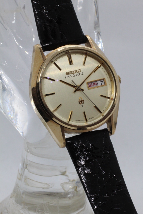 【SEIKO】KING QUARTZ 4823-8000 CAP GOLD JAPAN A 中古品時計 未使用ワニ革ベルト装着 24.4.7 の画像3