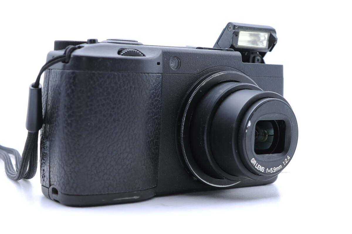 * superior article * Ricoh RICOH GR DIGITAL II