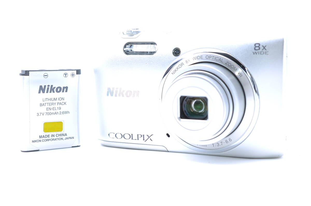 ★良品★ ニコン NIKON COOLPIX S3600 シルバー_画像1